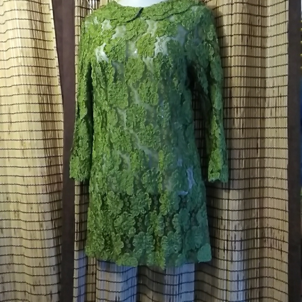 Dress - Picture 2 of 4
